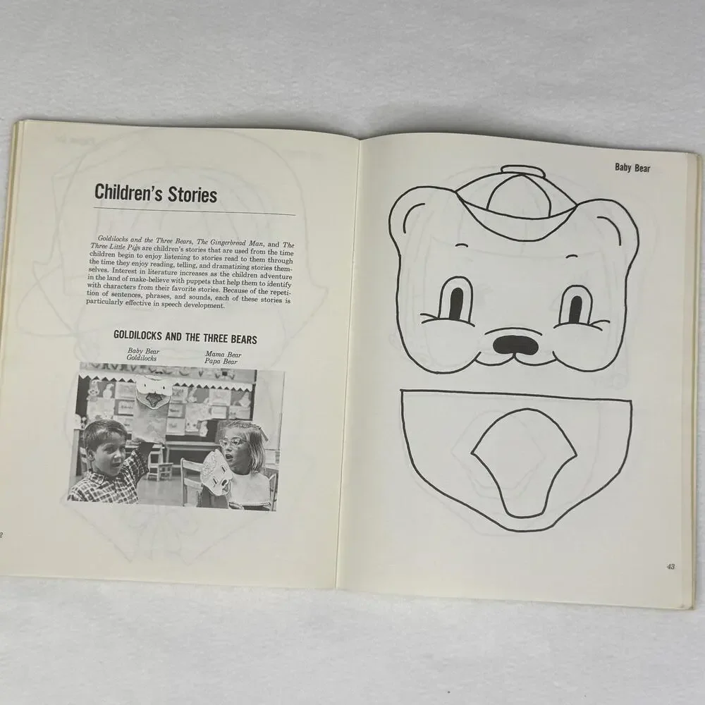 Fearon Paper-Bag Puppets DeAtna M Williams Teacher Aid Book 1966 Vintage Craft